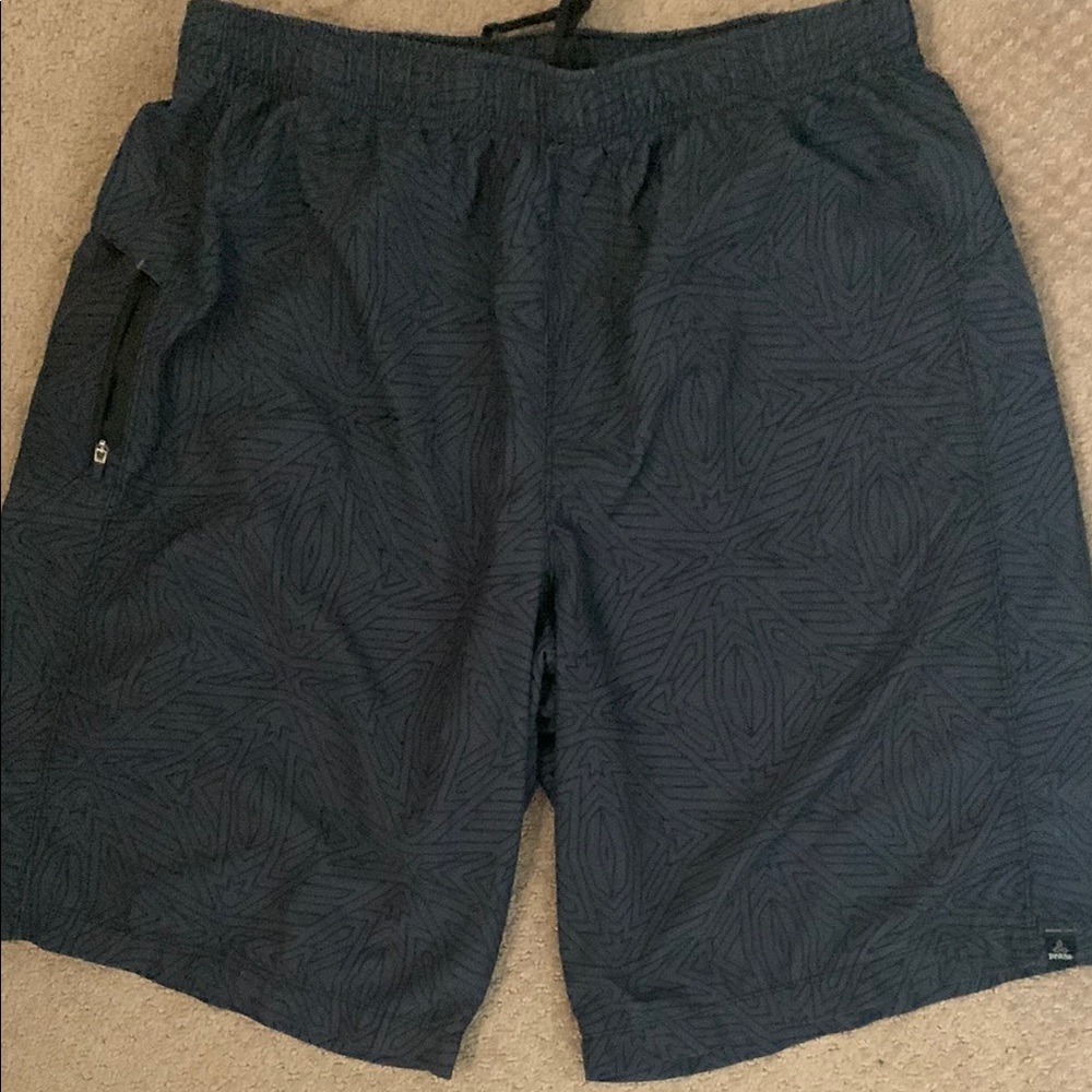 Prana Men's grey yoga Shorts